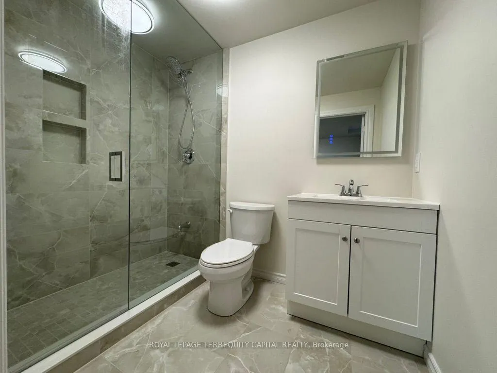 Photo 13 of Unit Lower, 127 Birkhall Place, Barrie, Innis-Shore — HOMEH