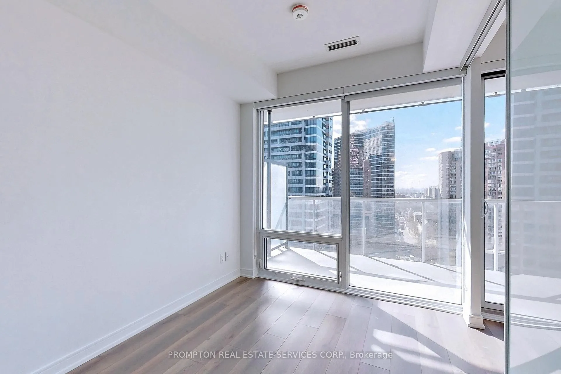 Photo 11 of Unit 3511, 3 Gloucester Street, Toronto, Church-Yonge Corridor — HOMEH