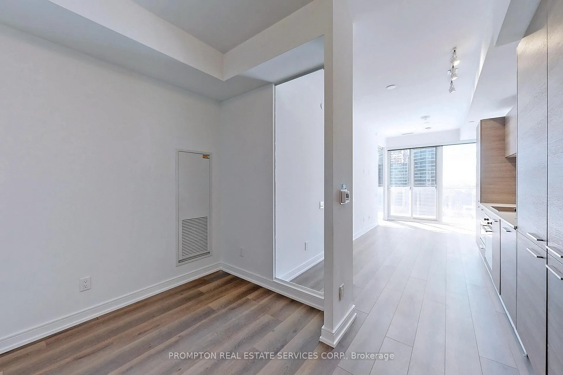 Photo 13 of Unit 3511, 3 Gloucester Street, Toronto, Church-Yonge Corridor — HOMEH