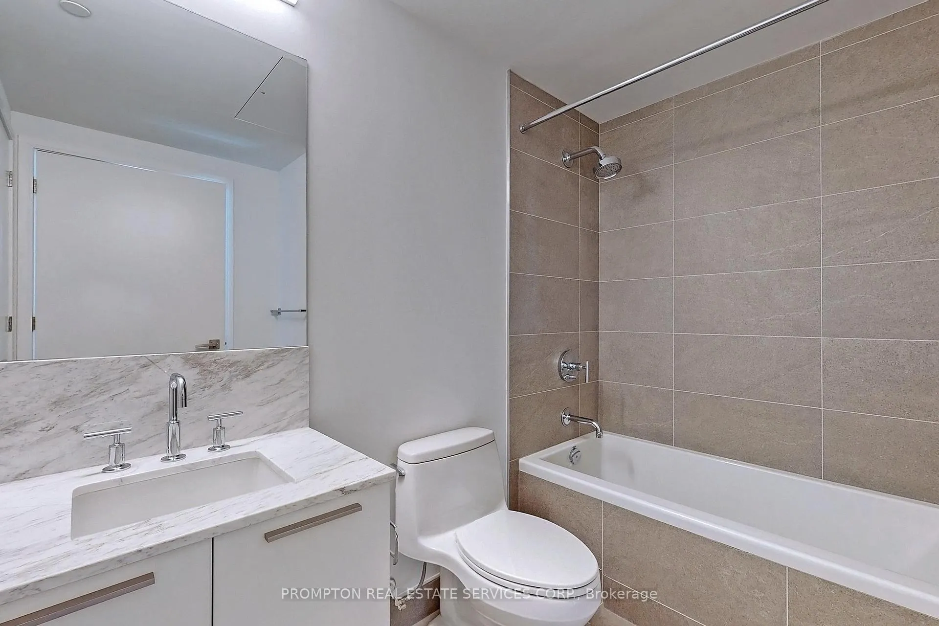 Photo 17 of Unit 3511, 3 Gloucester Street, Toronto, Church-Yonge Corridor — HOMEH