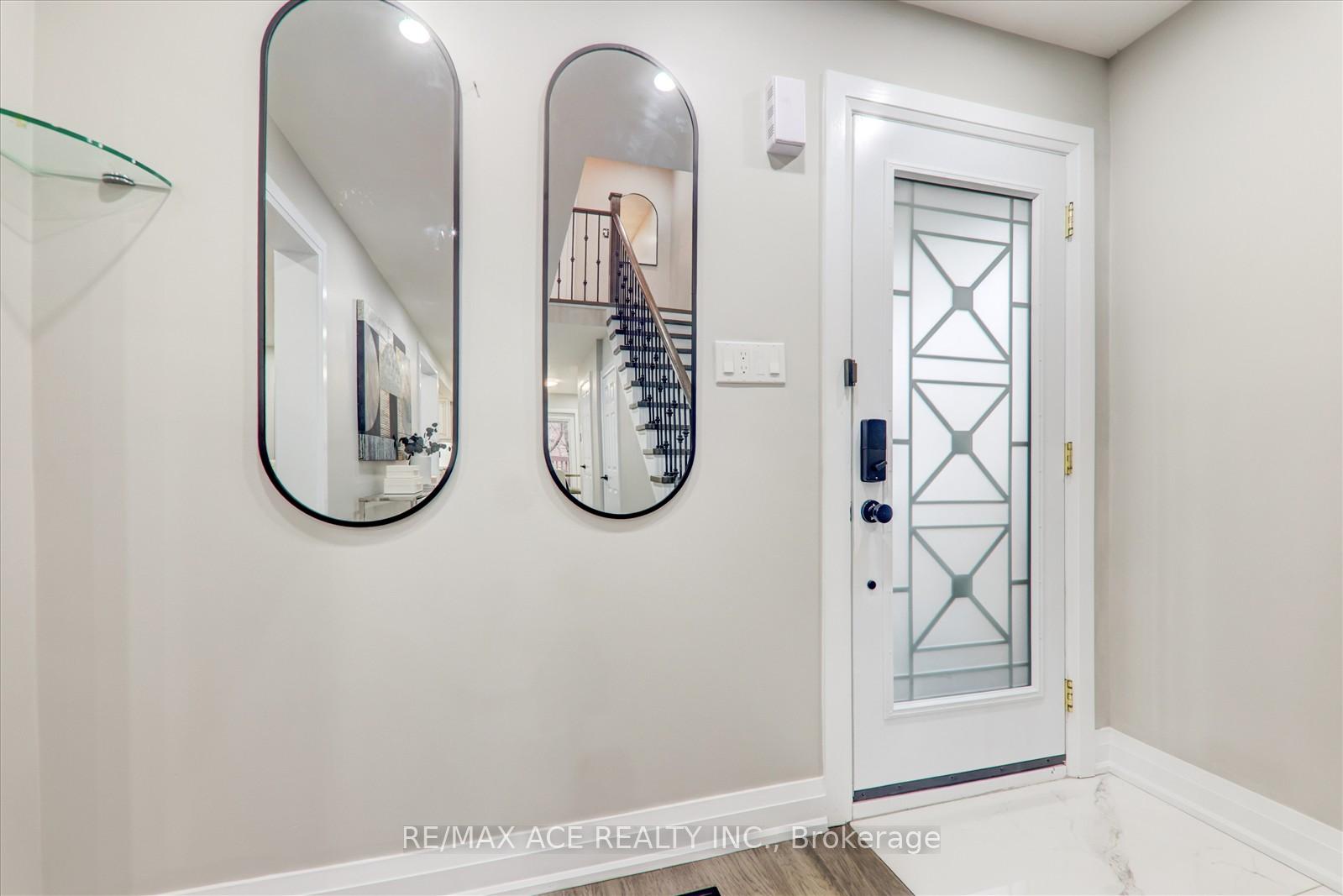 Photo 7 of 22 Rangeley Drive, Scarborough, Rouge — HOMEH