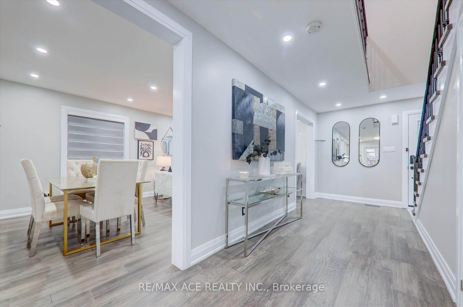 Photo 10 of 22 Rangeley Drive, Scarborough, Rouge — HOMEH