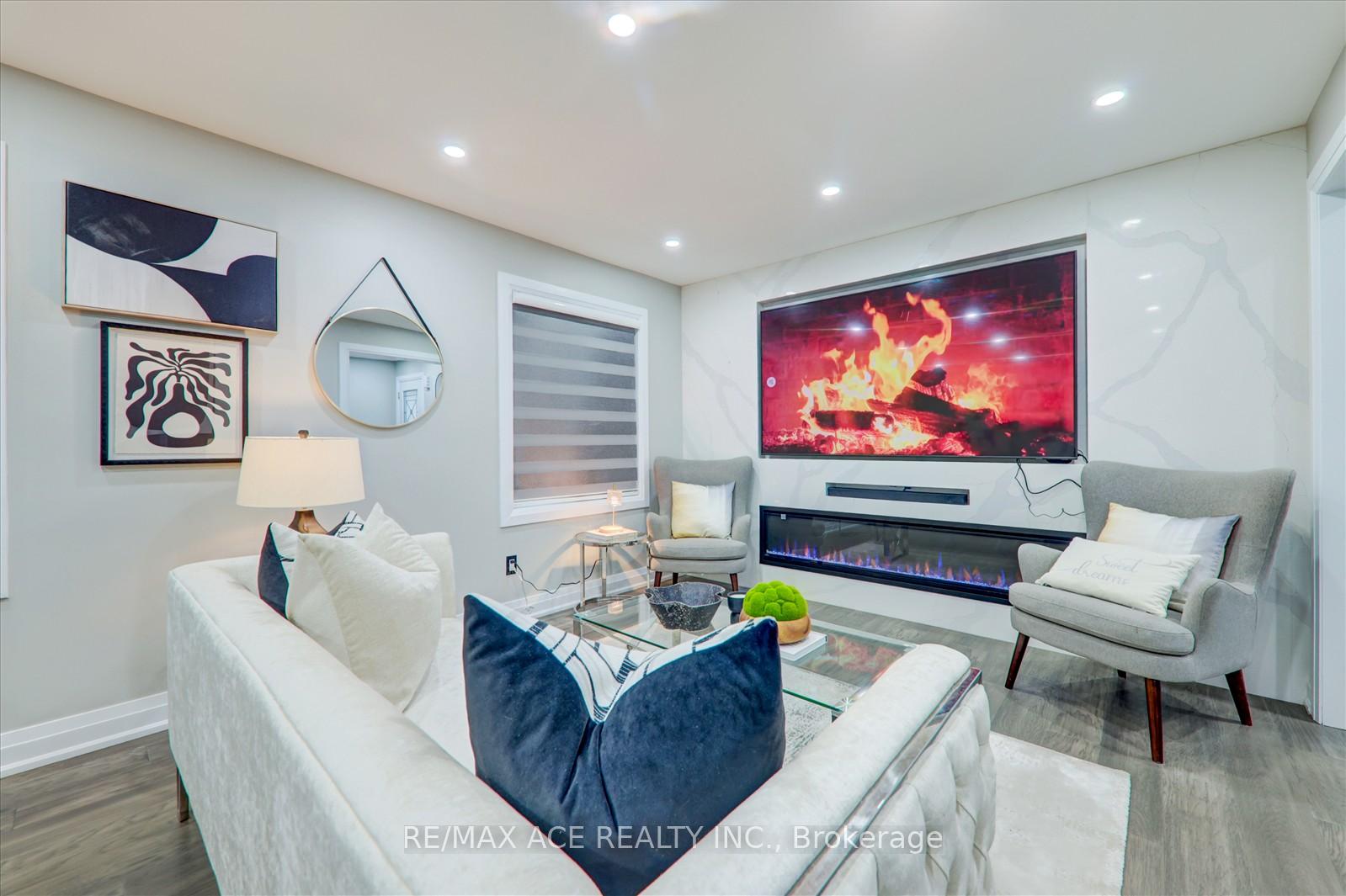Photo 12 of 22 Rangeley Drive, Scarborough, Rouge — HOMEH