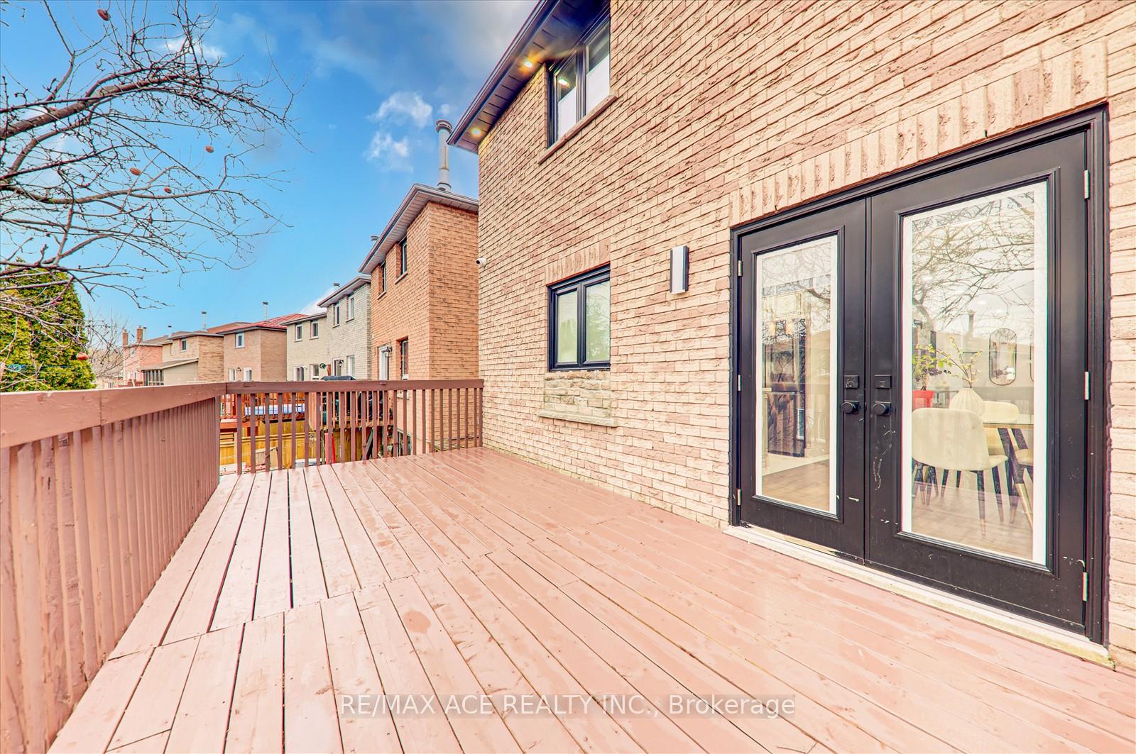 Photo 22 of 22 Rangeley Drive, Scarborough, Rouge — HOMEH