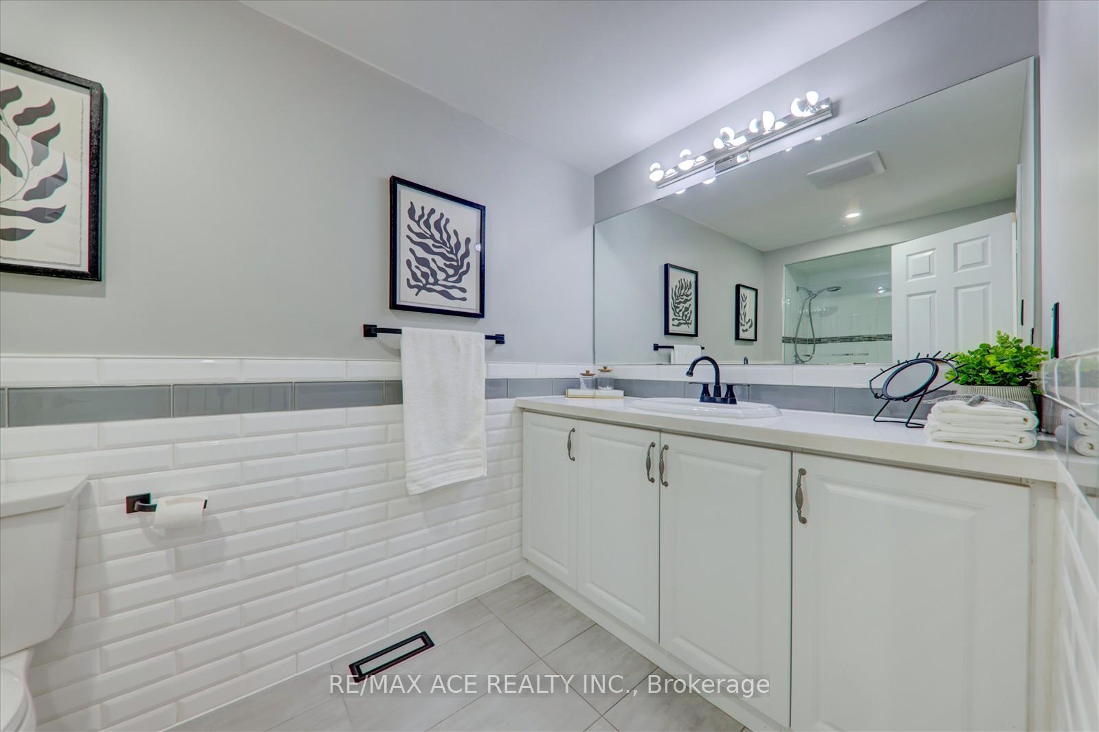 Photo 31 of 22 Rangeley Drive, Scarborough, Rouge — HOMEH