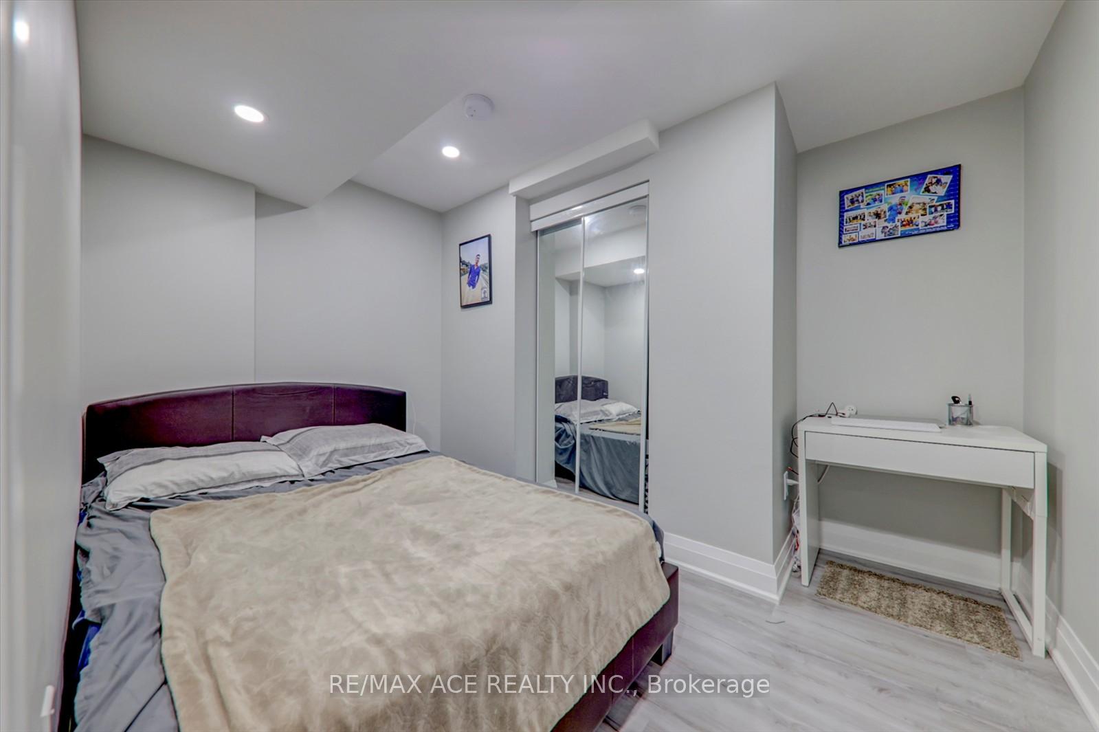 Photo 39 of 22 Rangeley Drive, Scarborough, Rouge — HOMEH