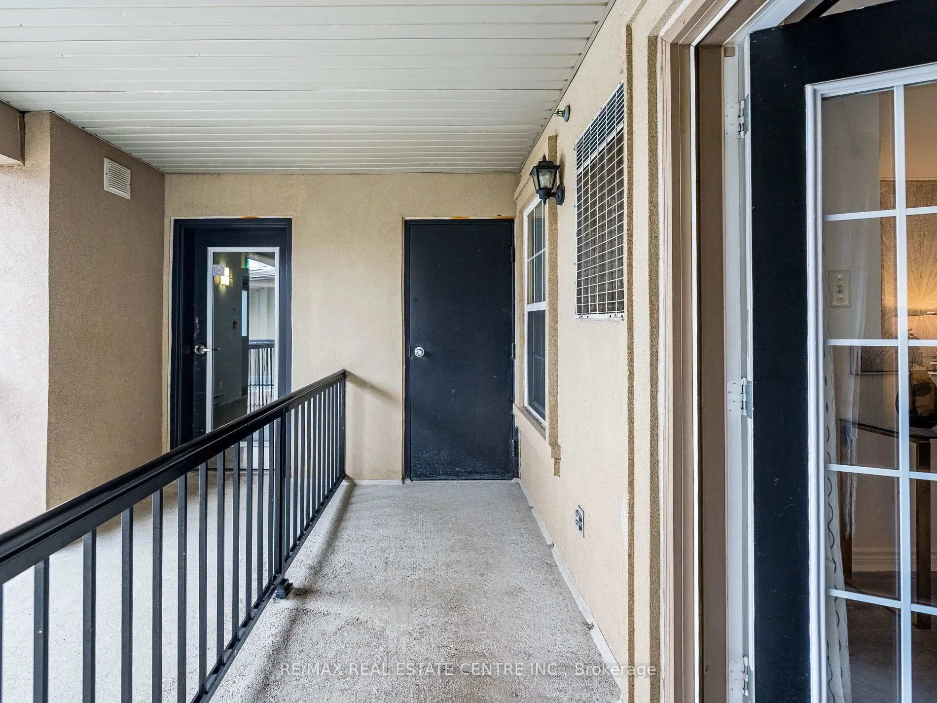 Photo 6 of Unit 408, 1483 Maple Avenue, Milton, Dempsey — HOMEH