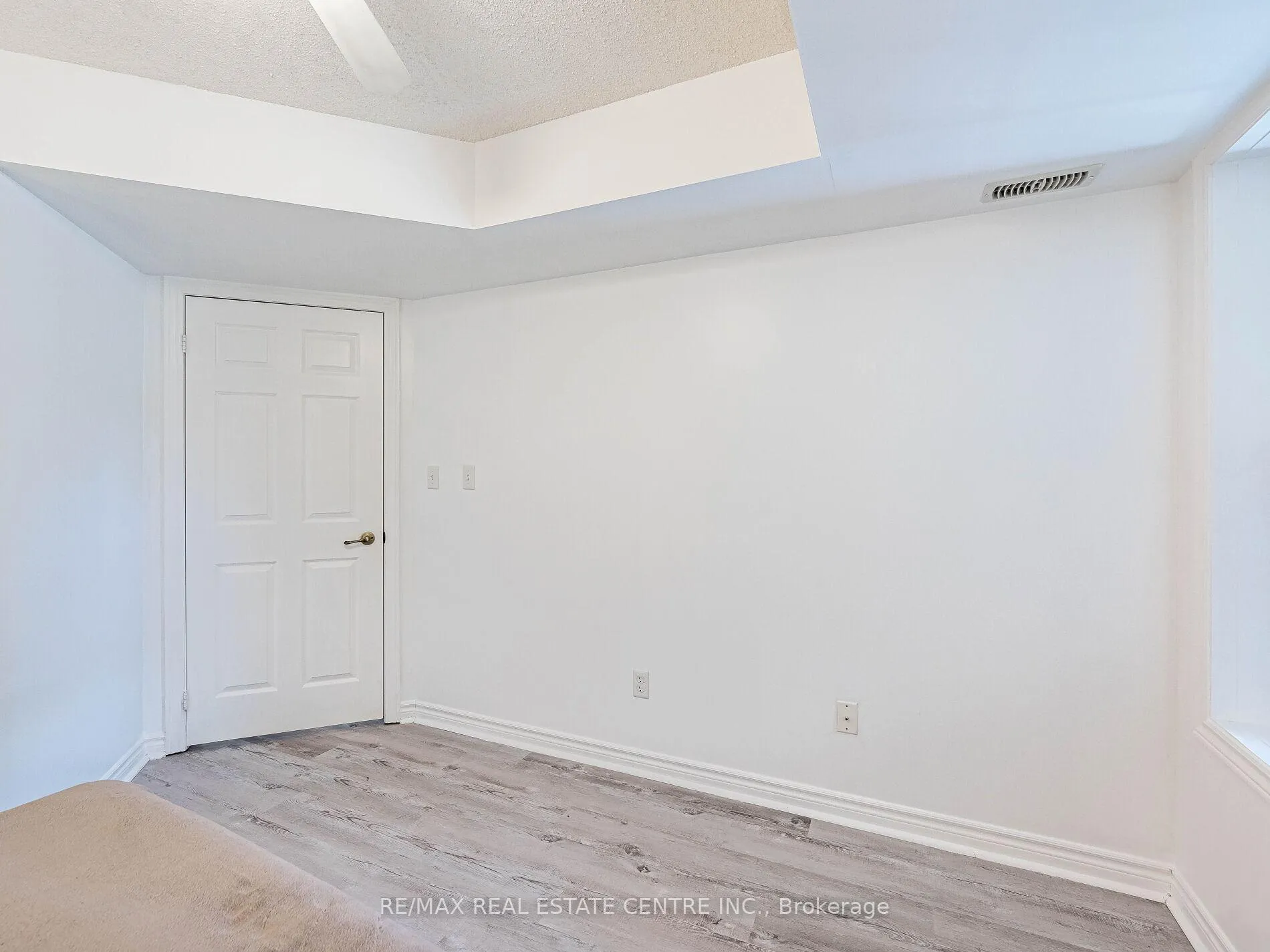 Photo 24 of Unit 408, 1483 Maple Avenue, Milton, Dempsey — HOMEH