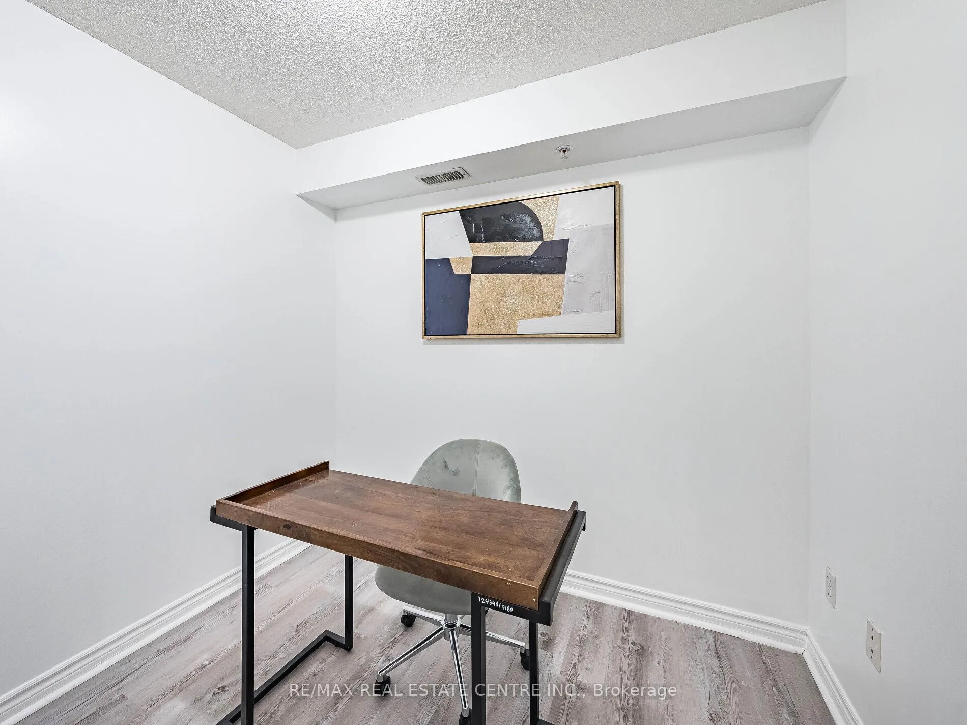 Photo 26 of Unit 408, 1483 Maple Avenue, Milton, Dempsey — HOMEH