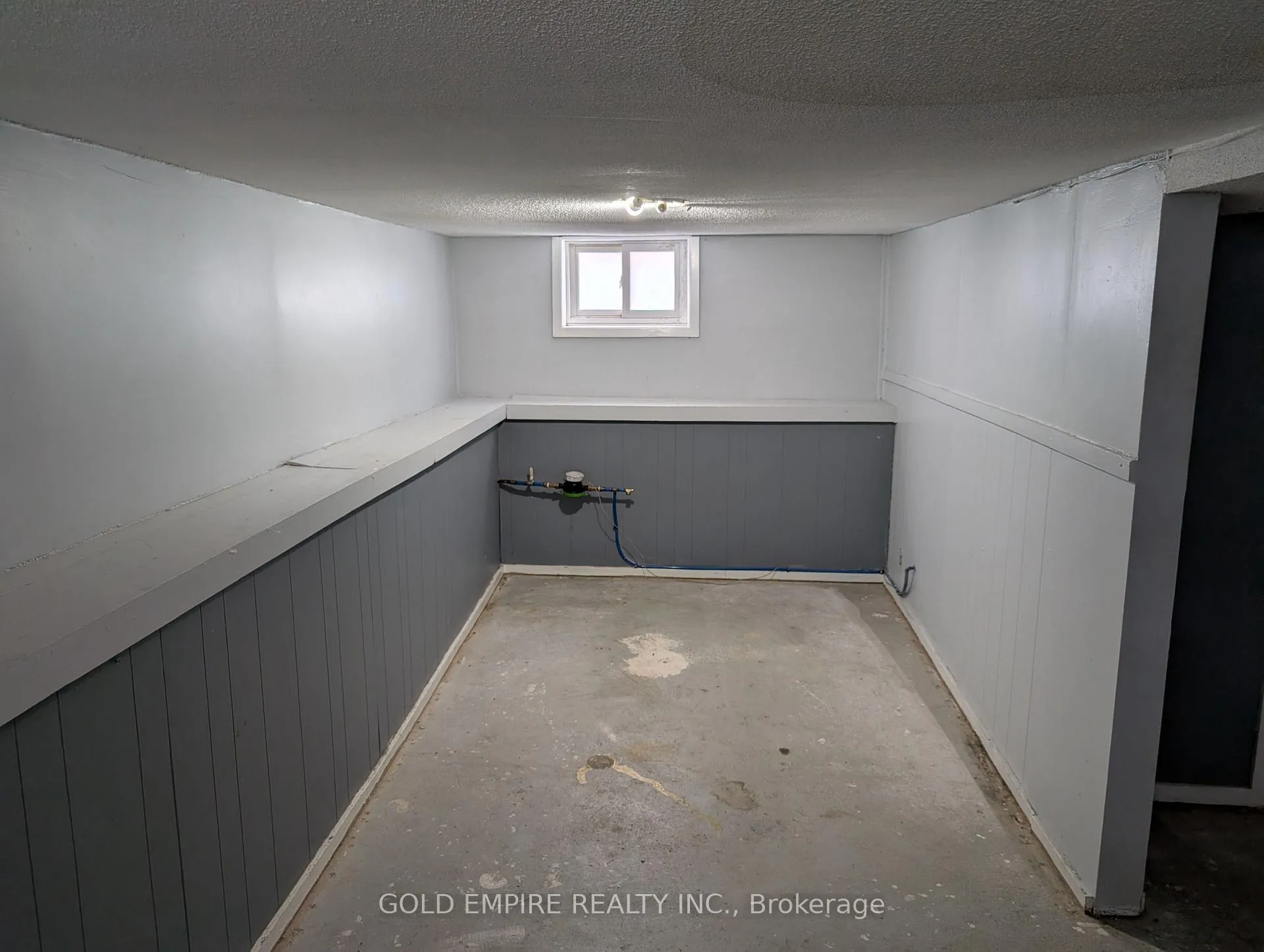 Photo 16 of 317 Maxwell Street, Sarnia — HOMEH