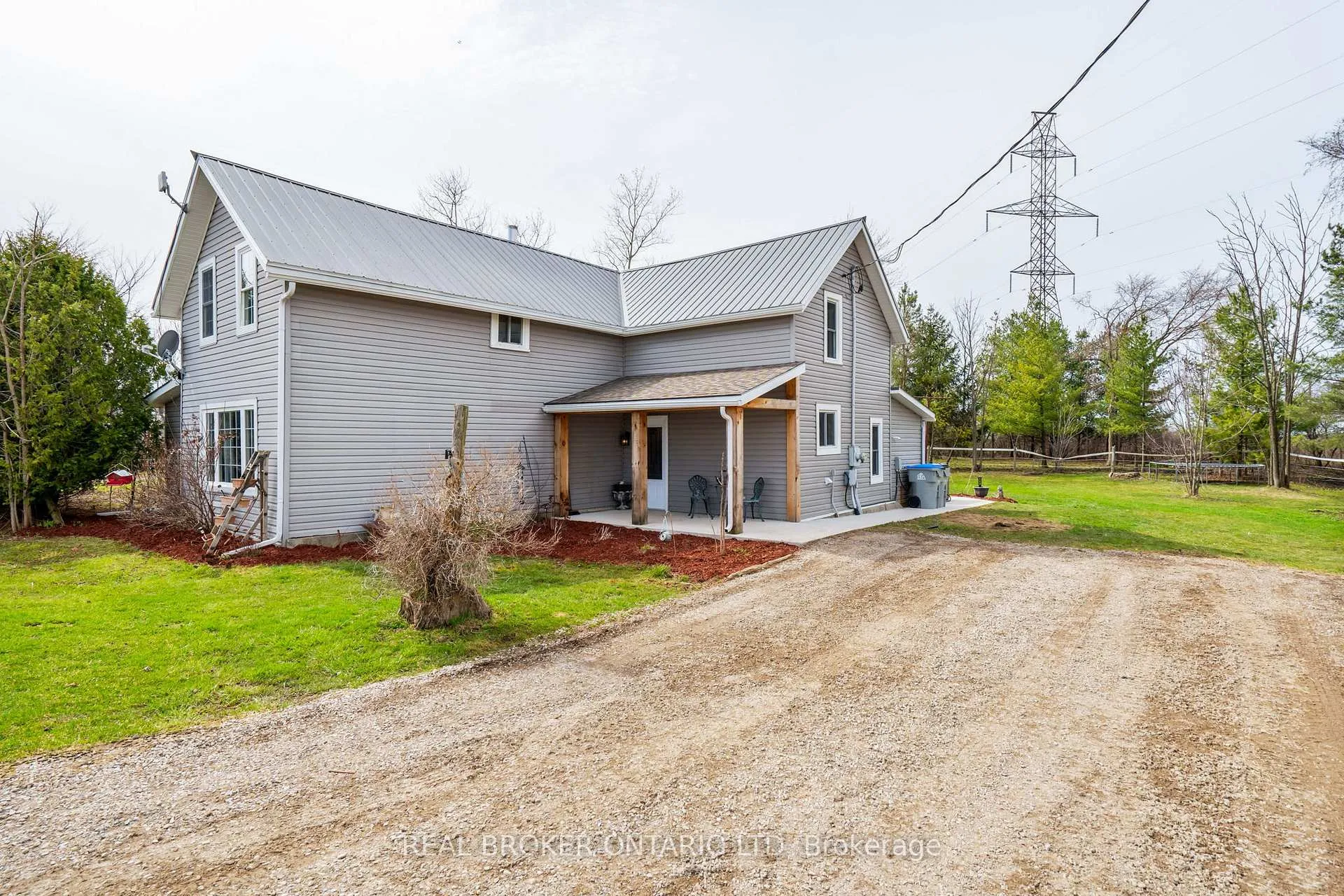 Photo 4 of 4196 Walkers Drive, Adelaide Metcalfe, Rural Adelaide Metcalfe — HOMEH