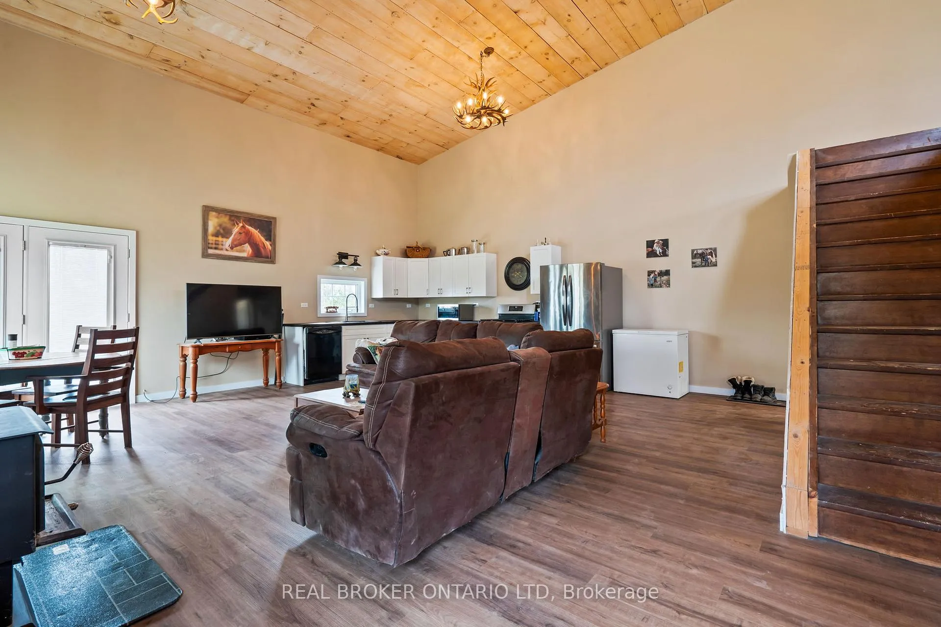 Photo 148 of 4196 Walkers Drive, Adelaide Metcalfe, Rural Adelaide Metcalfe — HOMEH