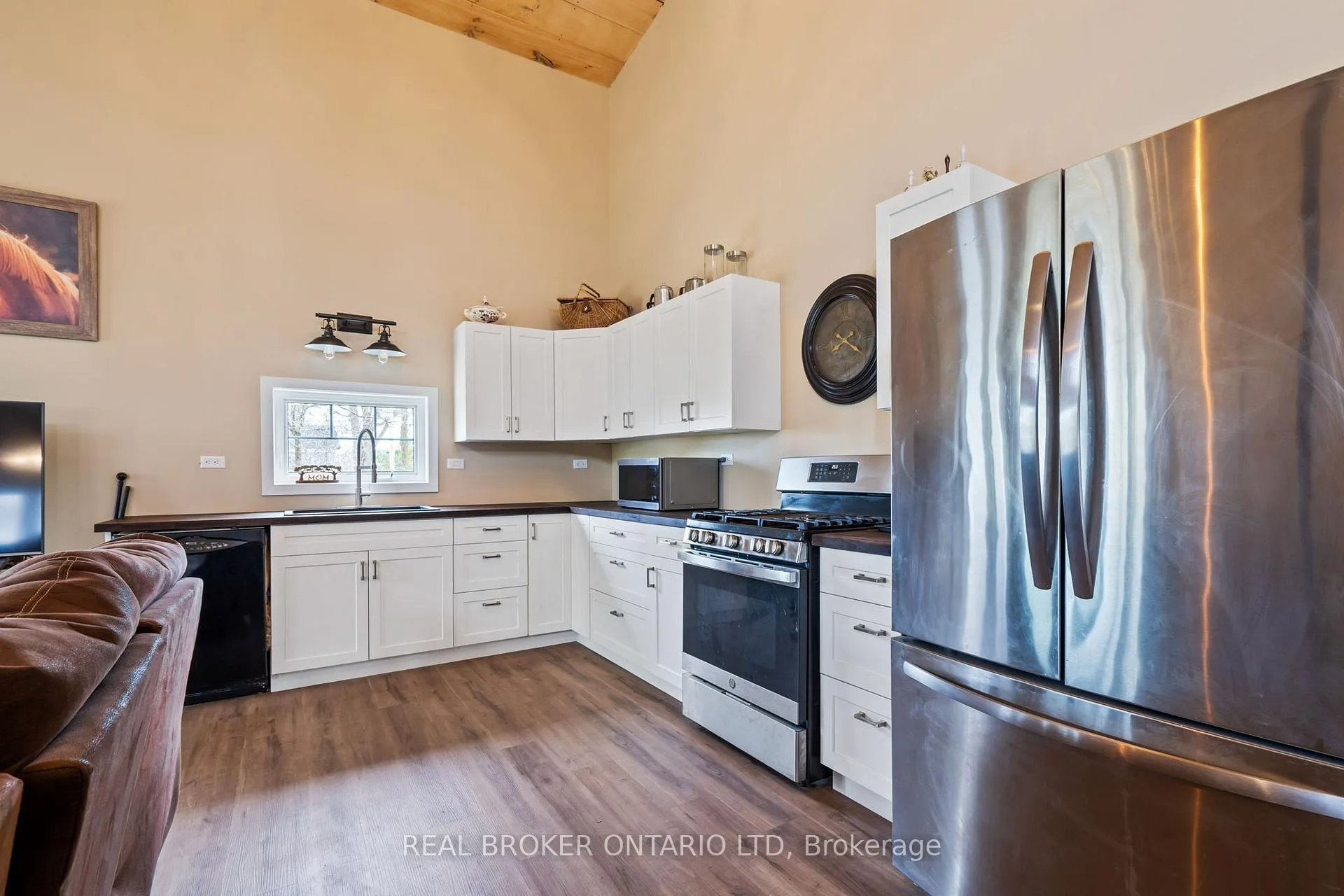 Photo 177 of 4196 Walkers Drive, Adelaide Metcalfe, Rural Adelaide Metcalfe — HOMEH