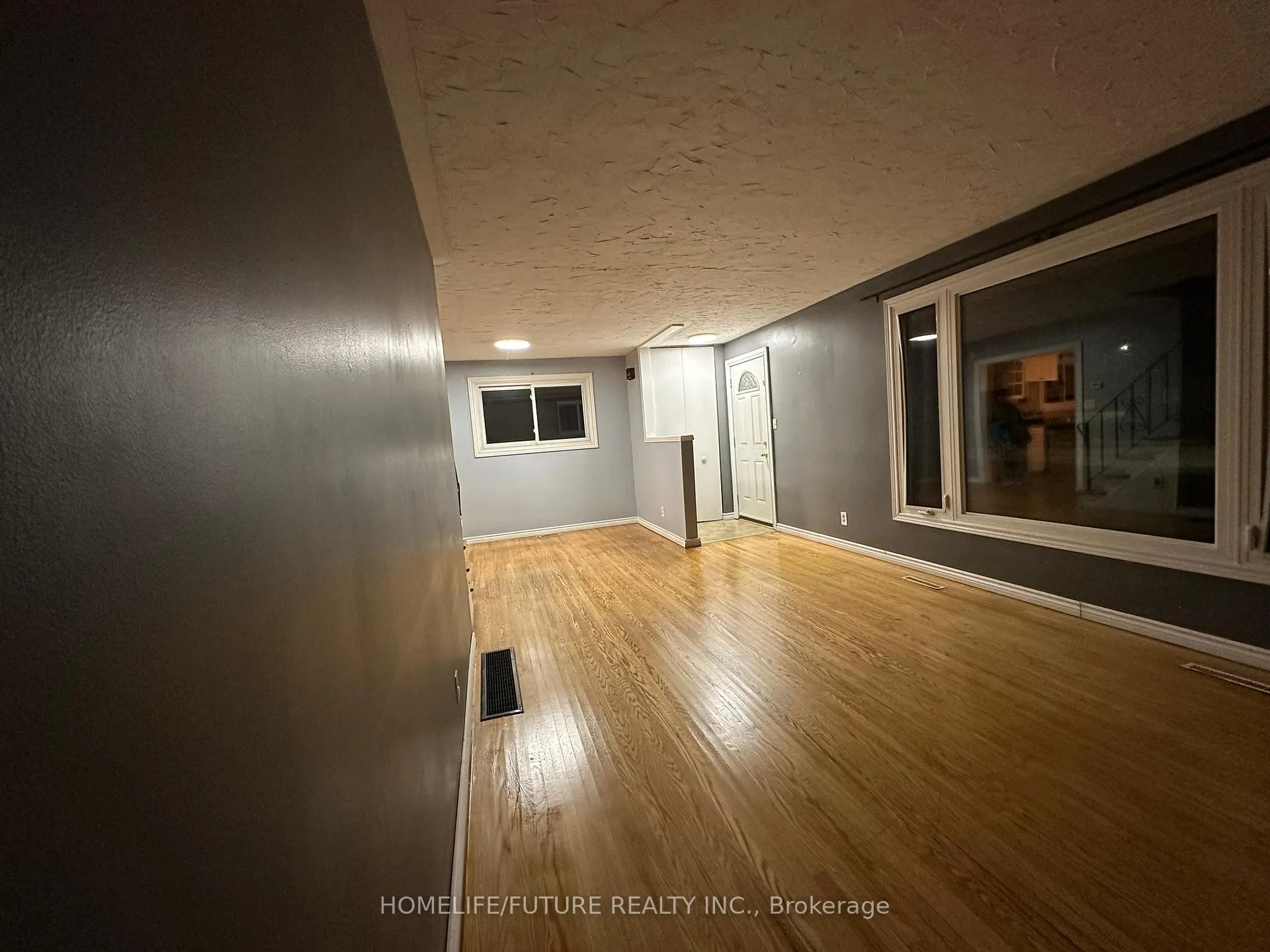 Photo 5 of 80 Poplar Street, Belleville, Belleville Ward — HOMEH