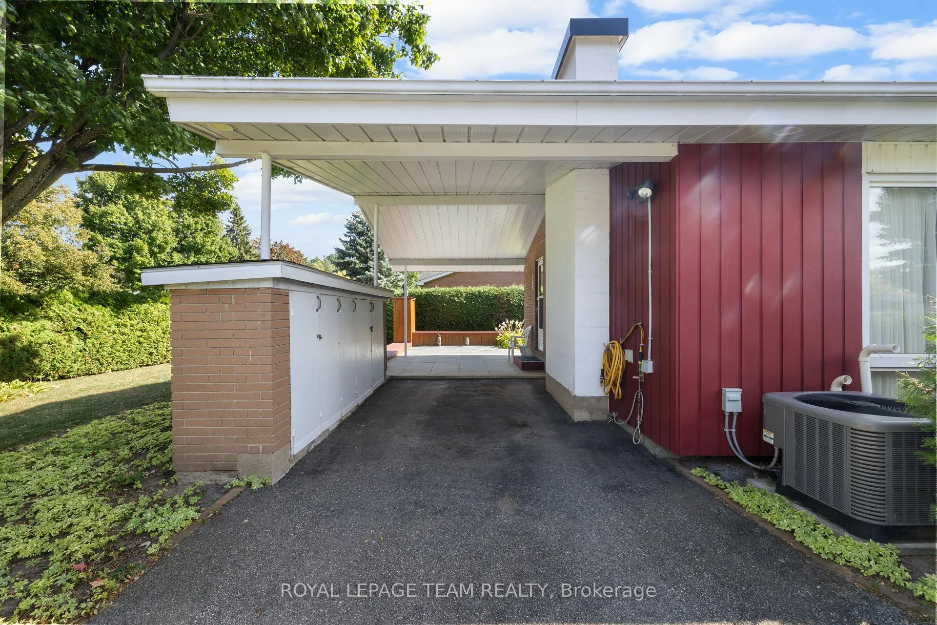 Photo 3 of 30 Ellery Crescent, Ottawa, Lynwood Village — HOMEH