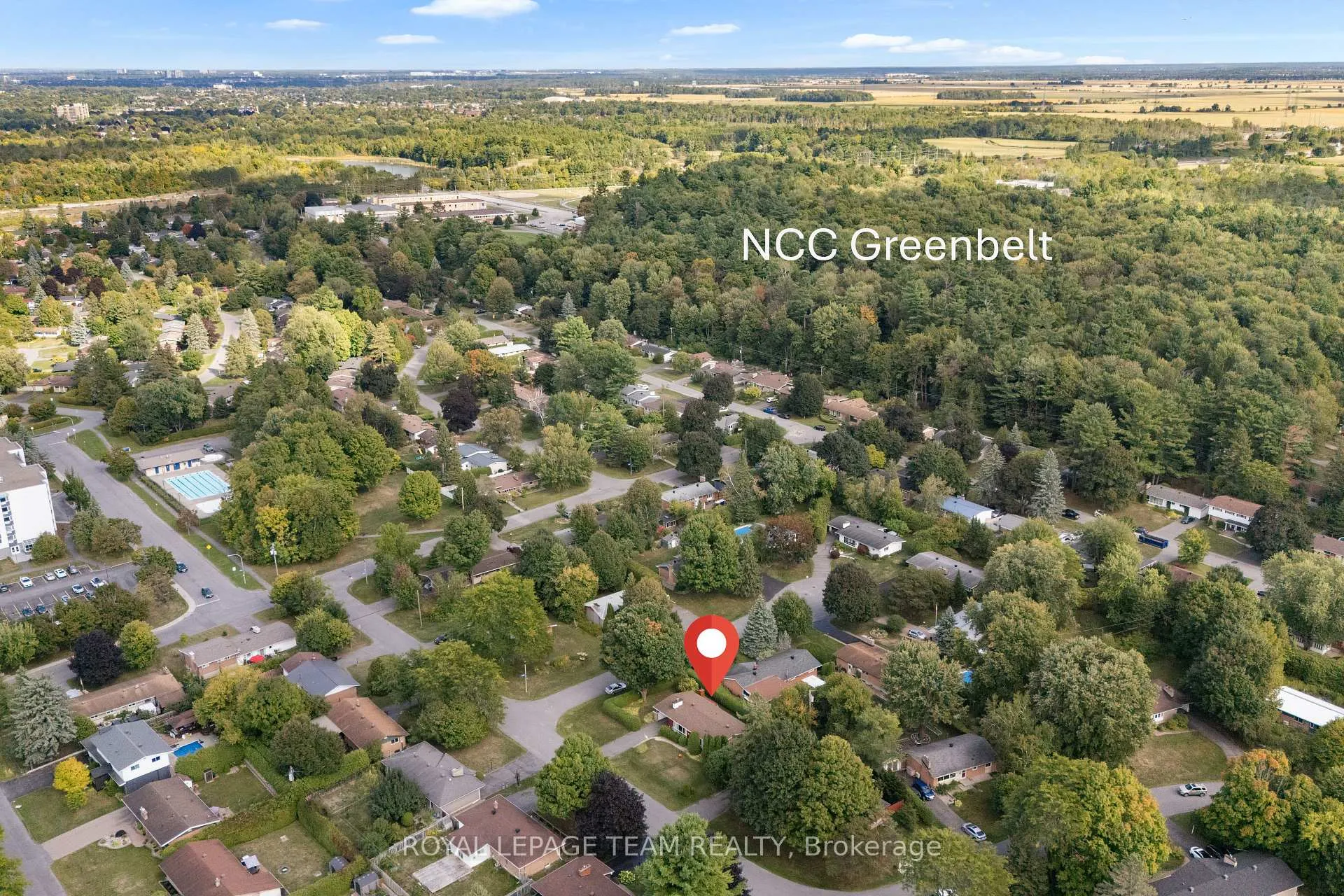 Photo 42 of 30 Ellery Crescent, Ottawa, Lynwood Village — HOMEH