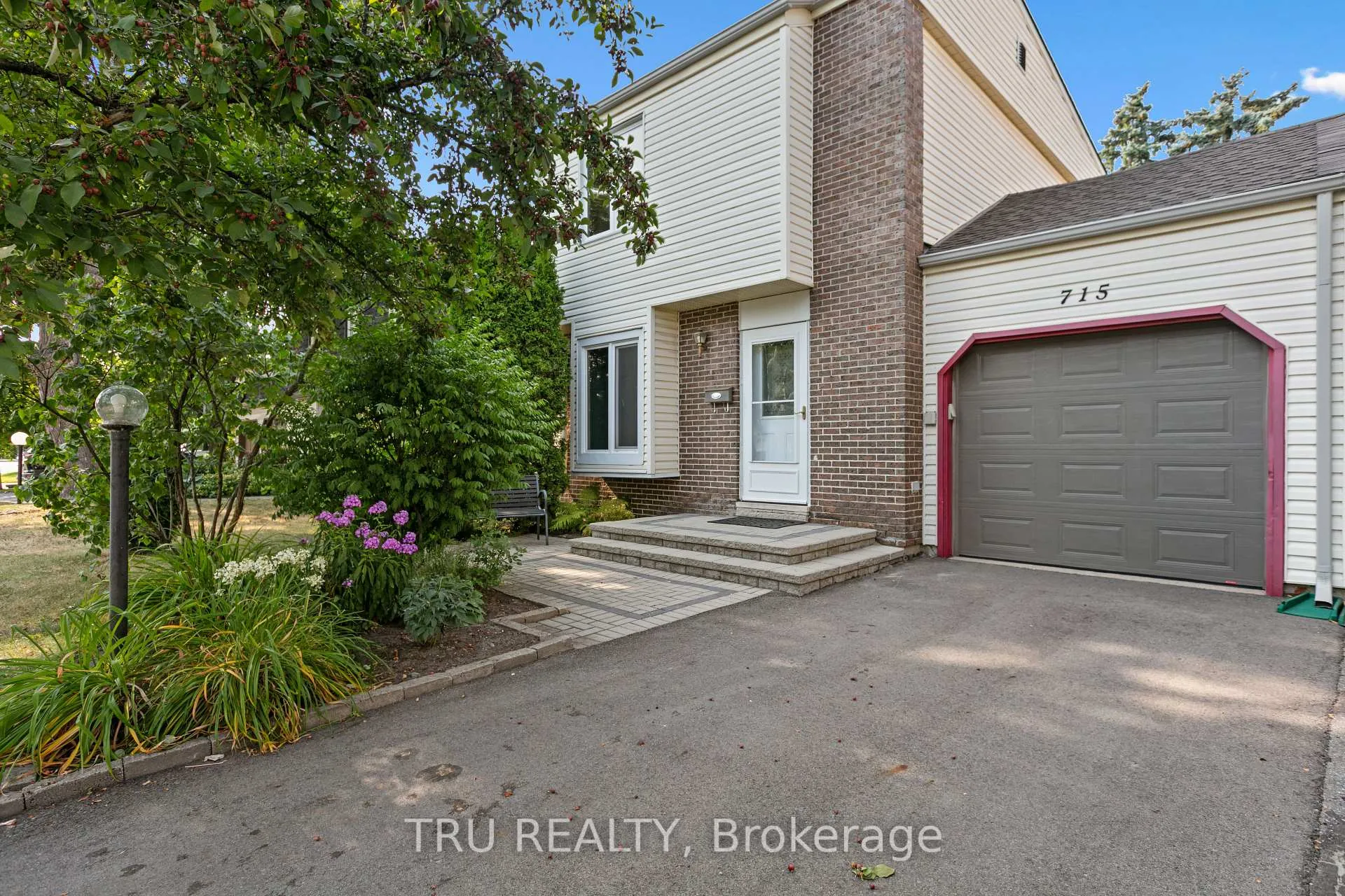 Photo 1 of 715 Mooneys Bay Place, Ottawa, Mooneys Bay/Riverside Park — HOMEH