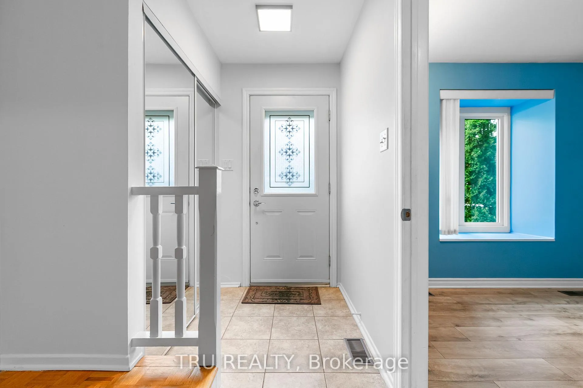 Photo 10 of 715 Mooneys Bay Place, Ottawa, Mooneys Bay/Riverside Park — HOMEH