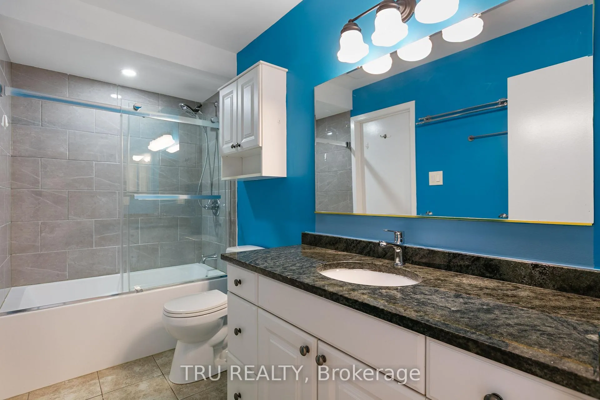 Photo 156 of 715 Mooneys Bay Place, Ottawa, Mooneys Bay/Riverside Park — HOMEH