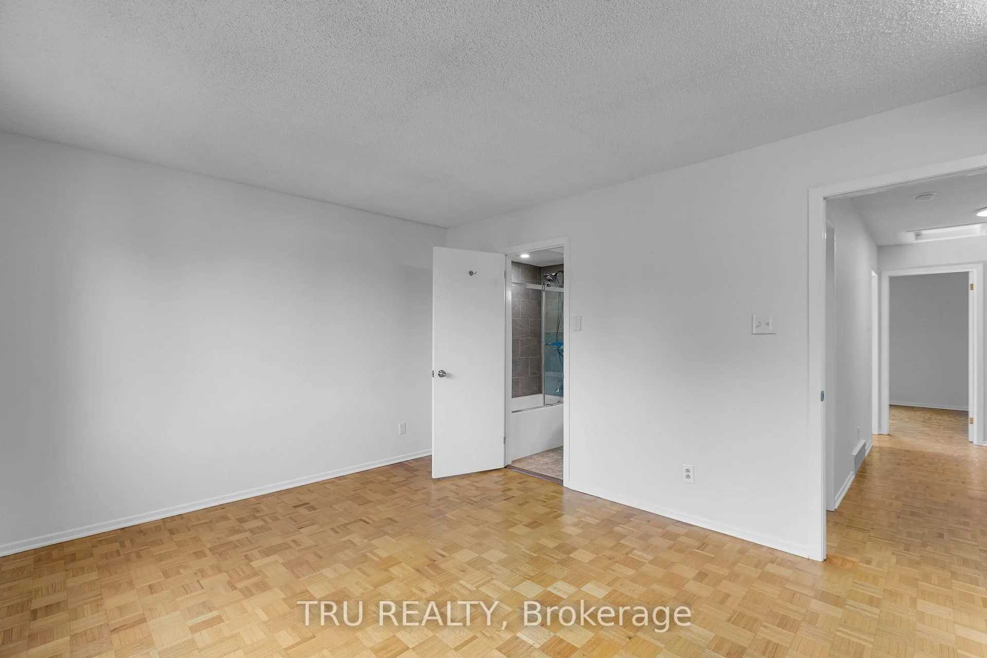 Photo 182 of 715 Mooneys Bay Place, Ottawa, Mooneys Bay/Riverside Park — HOMEH