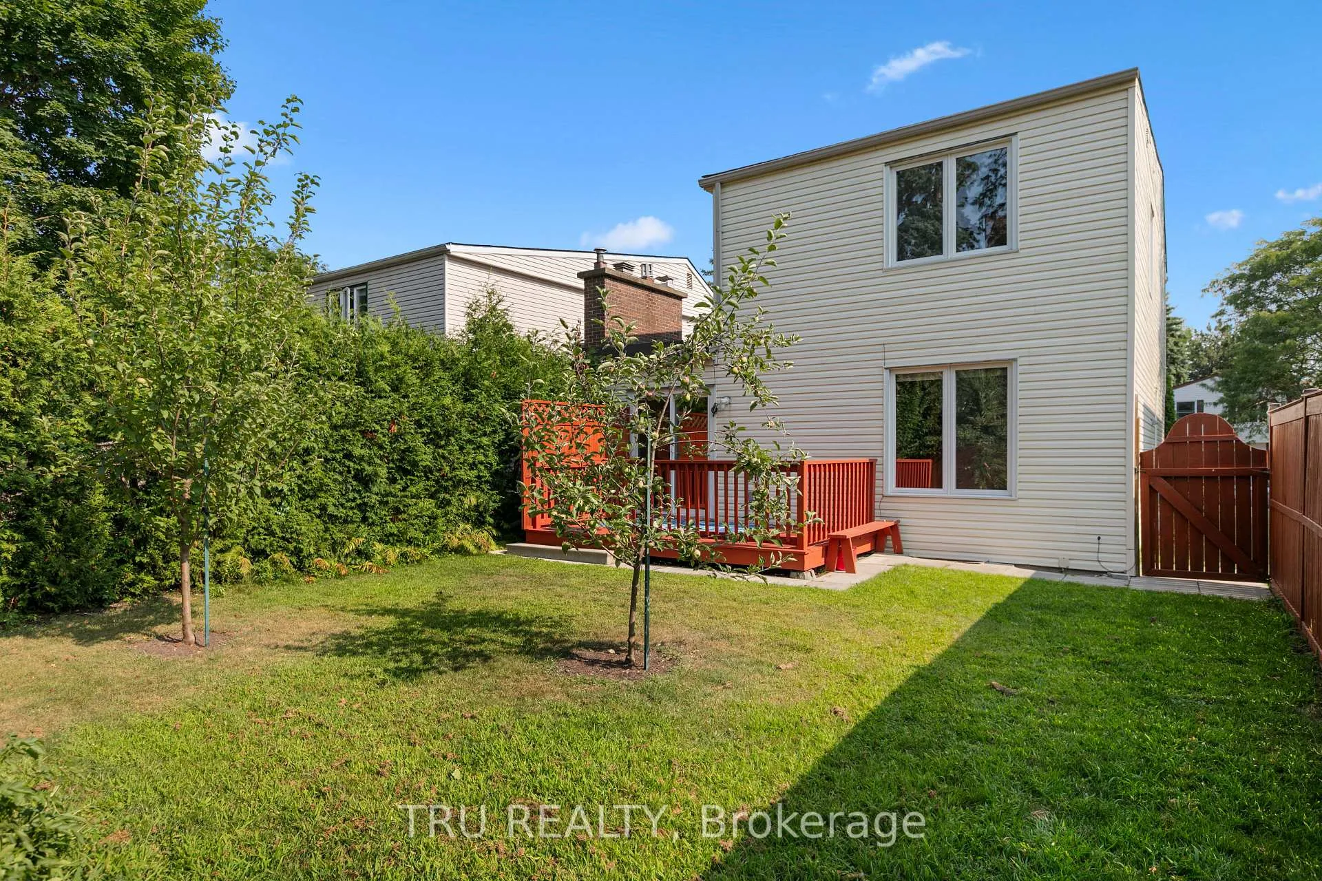 Photo 290 of 715 Mooneys Bay Place, Ottawa, Mooneys Bay/Riverside Park — HOMEH