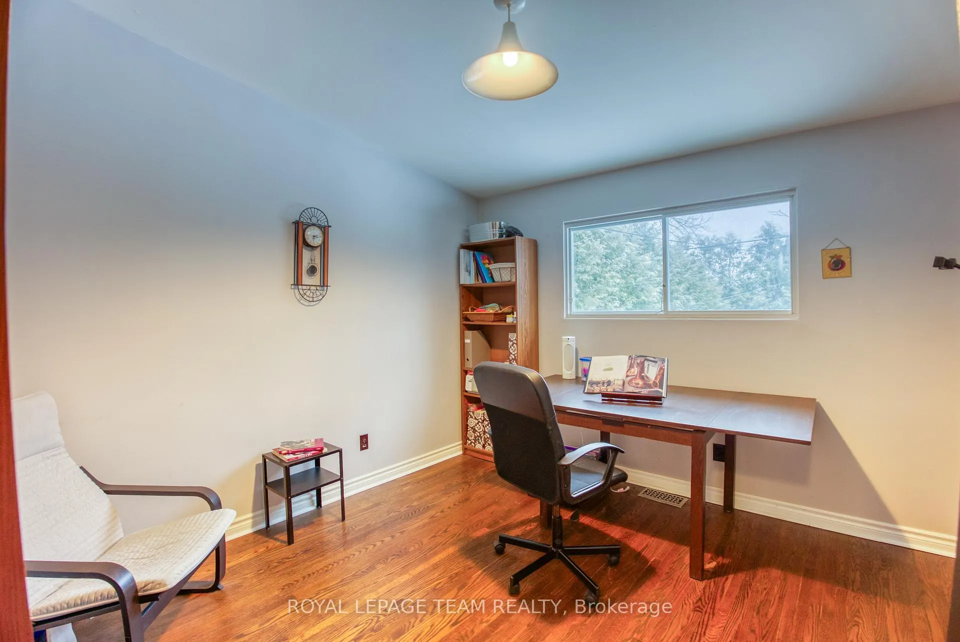 Photo 85 of 2010 Featherston Drive, Ottawa, Guildwood Estates - Urbandale Acres — HOMEH