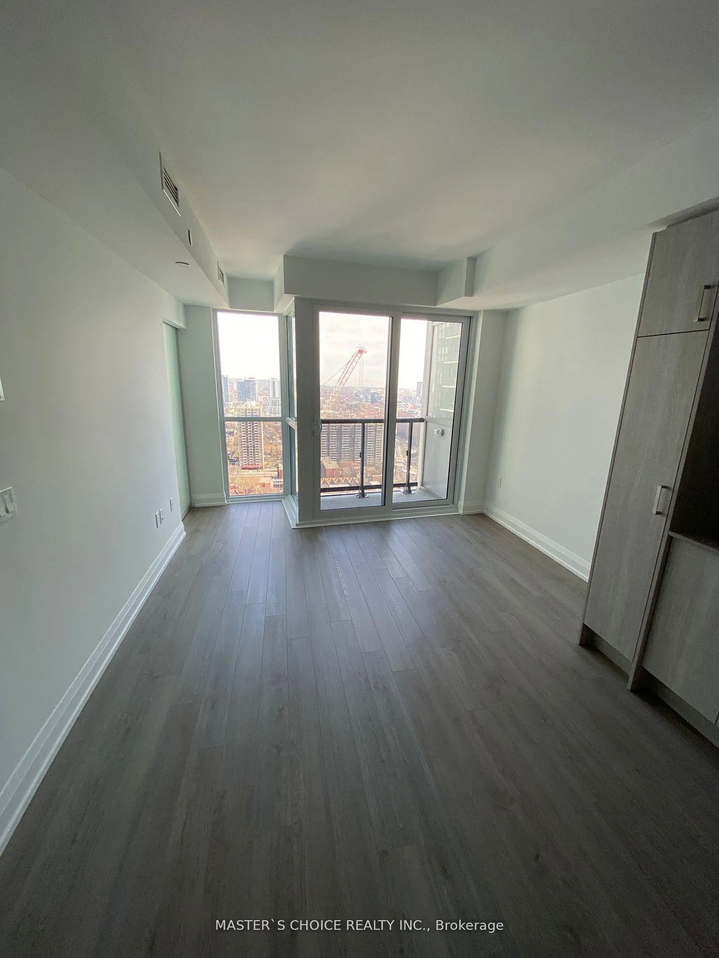Photo 3 of Unit 3210, 77 Mutual Street, Toronto, Church-Yonge Corridor — HOMEH