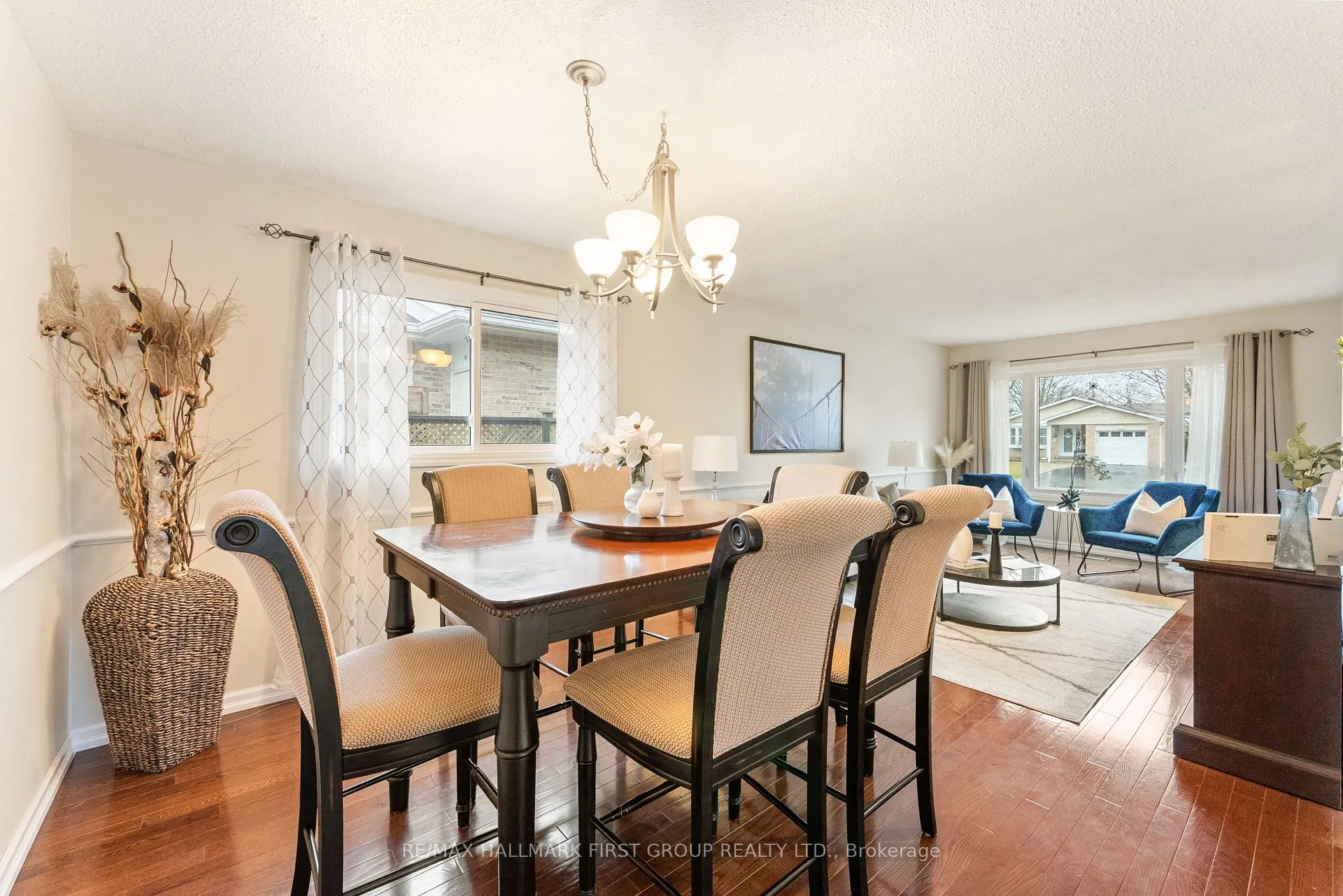 Photo 10 of 276 Limerick Street, Oshawa, Vanier — HOMEH