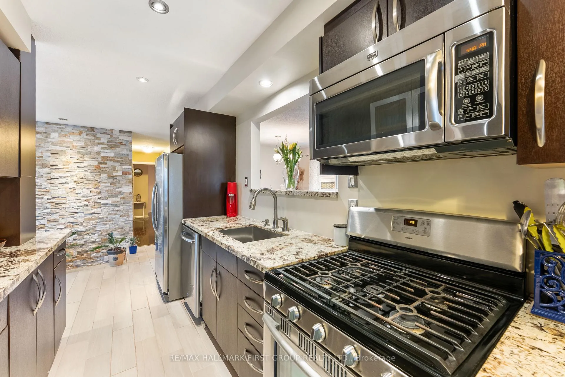 Photo 15 of 276 Limerick Street, Oshawa, Vanier — HOMEH