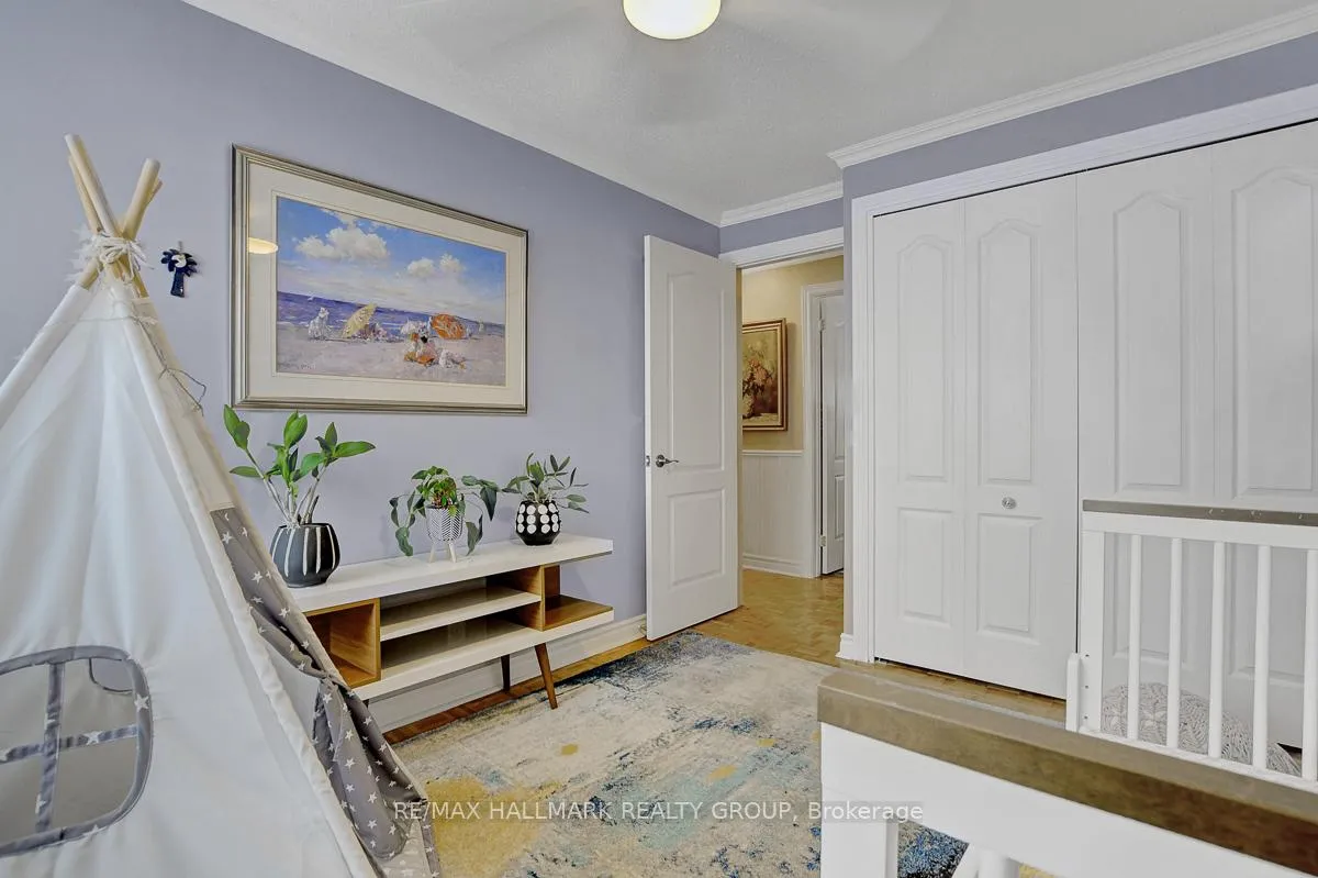 Photo 204 of 1865 Elmridge Drive, Ottawa, Beacon Hill South — HOMEH