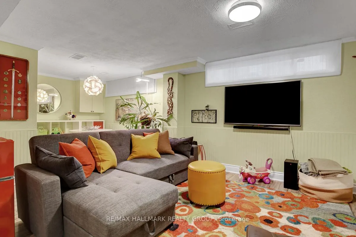 Photo 299 of 1865 Elmridge Drive, Ottawa, Beacon Hill South — HOMEH
