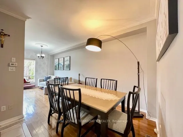 Photo 9 of 369 Rosegate Way, Oakville, Wedgewood Creek — HOMEH