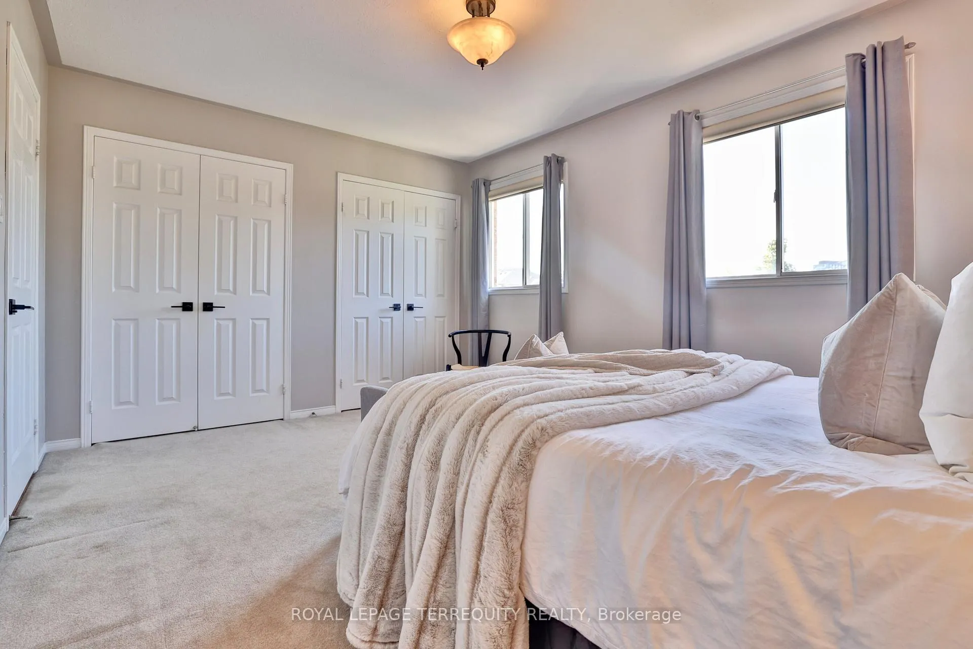Photo 15 of 369 Rosegate Way, Oakville, Wedgewood Creek — HOMEH