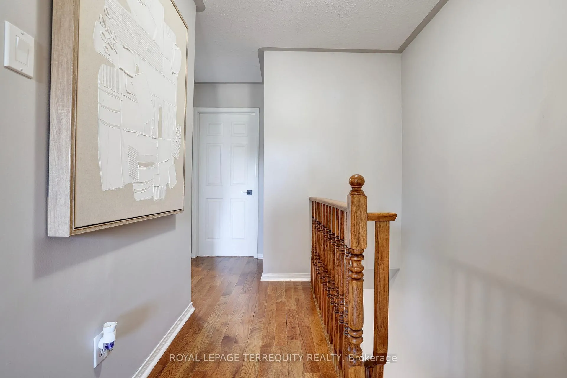 Photo 24 of 369 Rosegate Way, Oakville, Wedgewood Creek — HOMEH