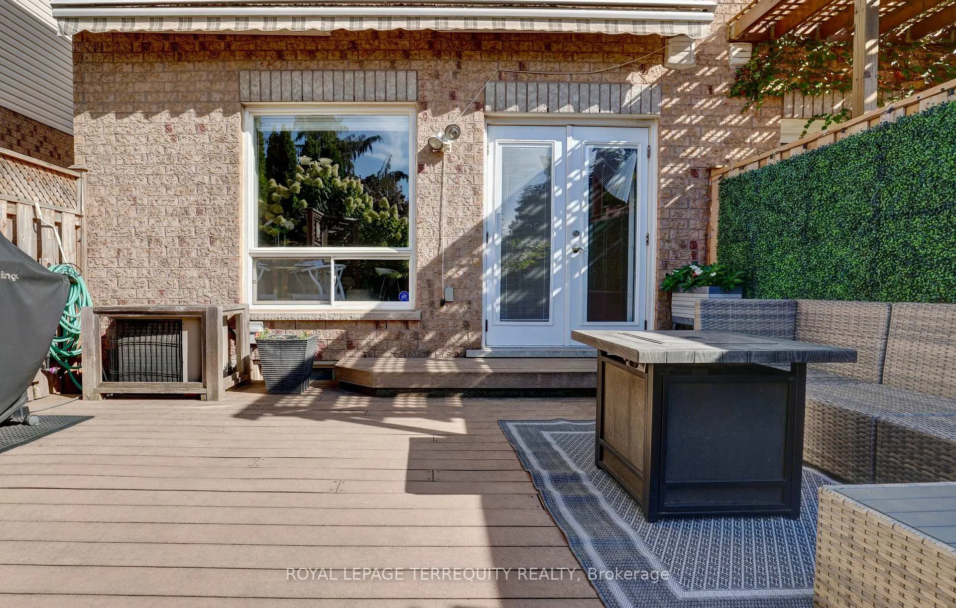 Photo 30 of 369 Rosegate Way, Oakville, Wedgewood Creek — HOMEH