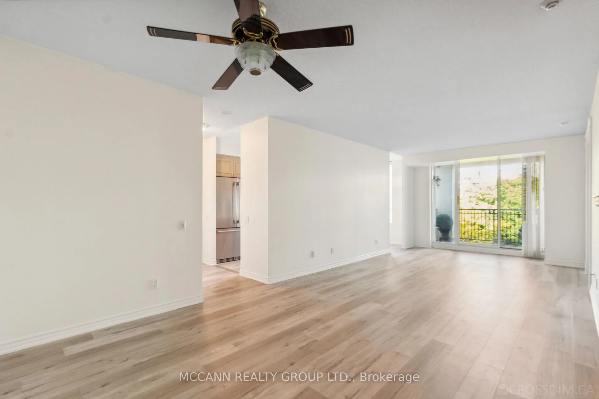 Photo 6 of Unit 614, 18 William Carson Crescent, North York, St. Andrew-Windfields — HOMEH
