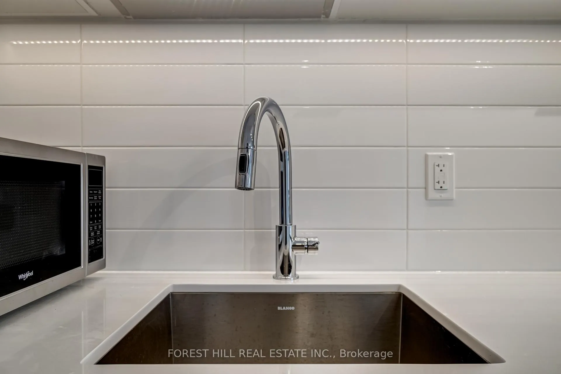 Photo 12 of Unit 1008, 10 Gibbs Road, Etobicoke, Islington-City Centre West — HOMEH