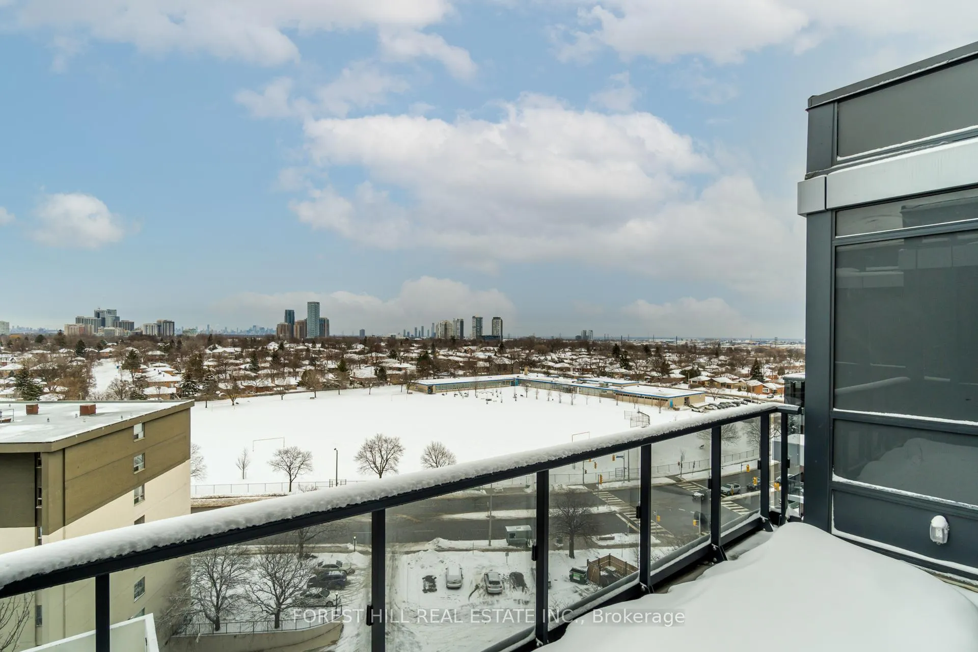 Photo 32 of Unit 1008, 10 Gibbs Road, Etobicoke, Islington-City Centre West — HOMEH