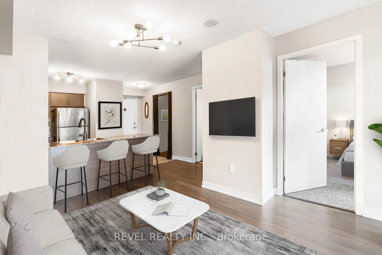 Photo 3 of Unit 310, 812 Lansdowne Avenue, Toronto, Dovercourt-Wallace Emerson-Junction — HOMEH