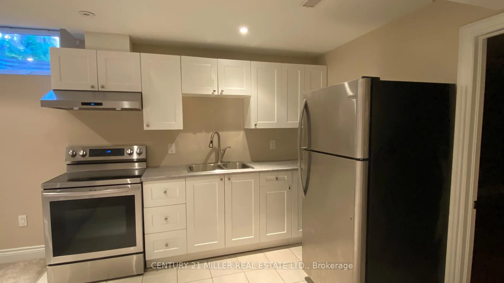 Photo 8 of Unit 3384, 3384 Springflower Way, Oakville, Bronte — HOMEH