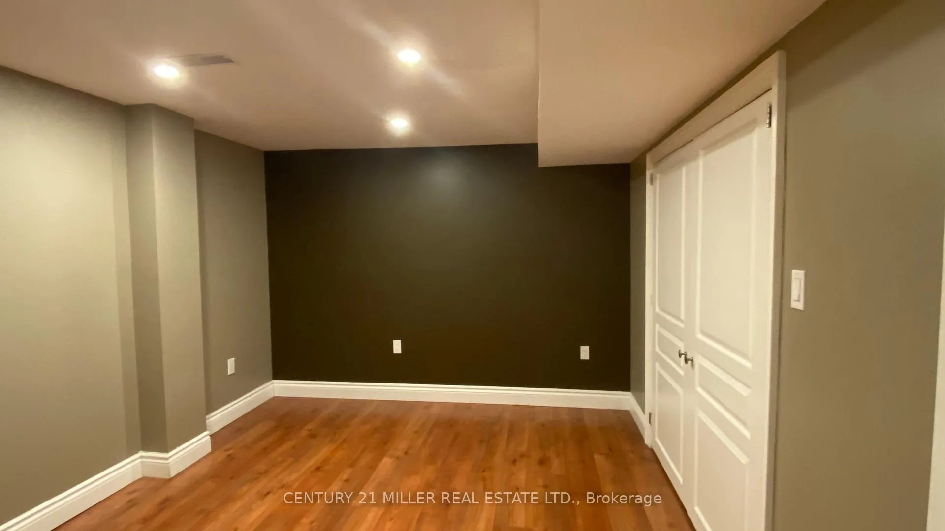 Photo 10 of Unit 3384, 3384 Springflower Way, Oakville, Bronte — HOMEH