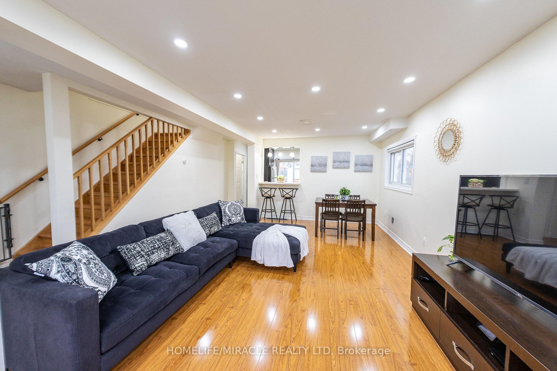 Photo 7 of 40 Dowswell Drive, Scarborough, Malvern — HOMEH