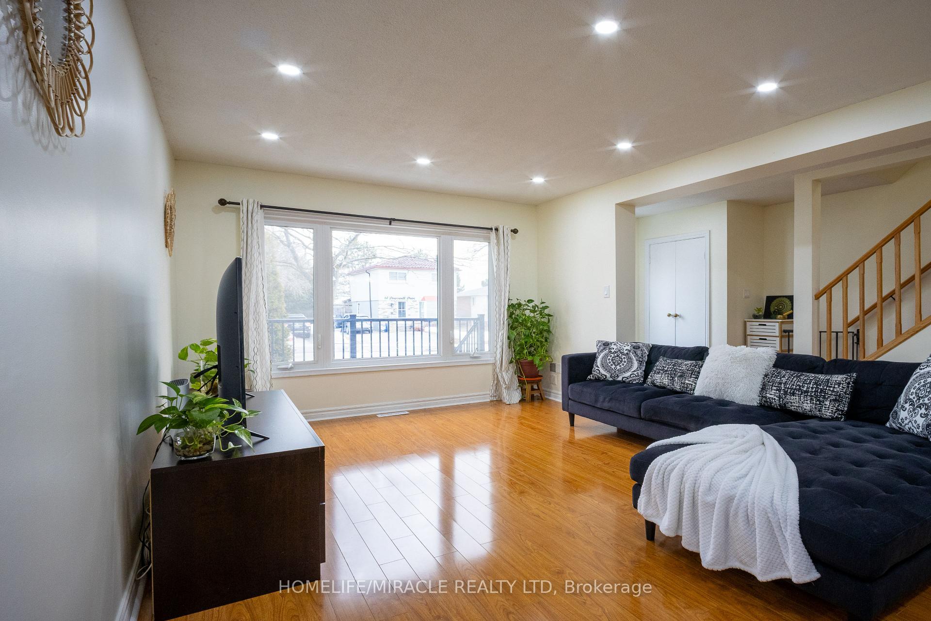 Photo 11 of 40 Dowswell Drive, Scarborough, Malvern — HOMEH