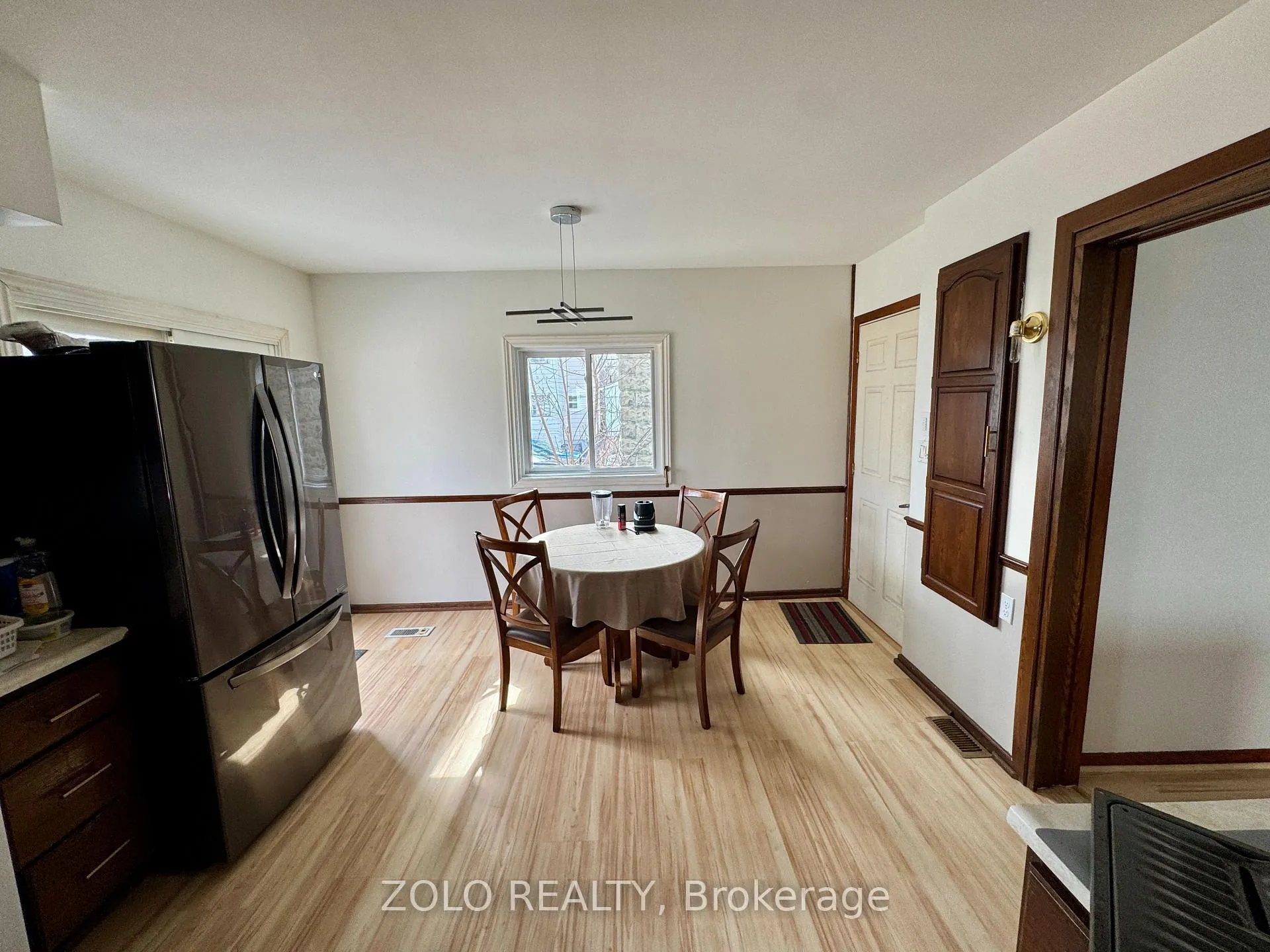 Photo 4 of 408 Mcconnell Avenue, Cornwall — HOMEH