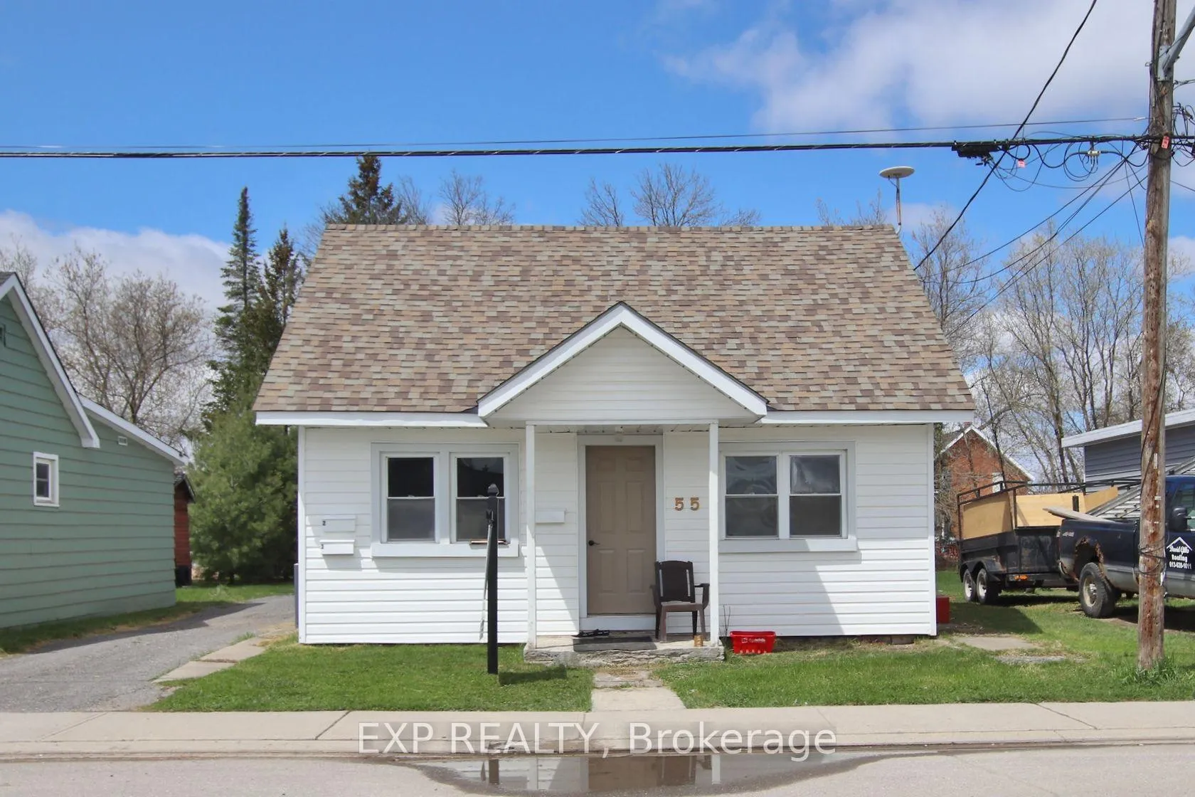 Photo 2 of 55 Ida Street S, Arnprior — HOMEH