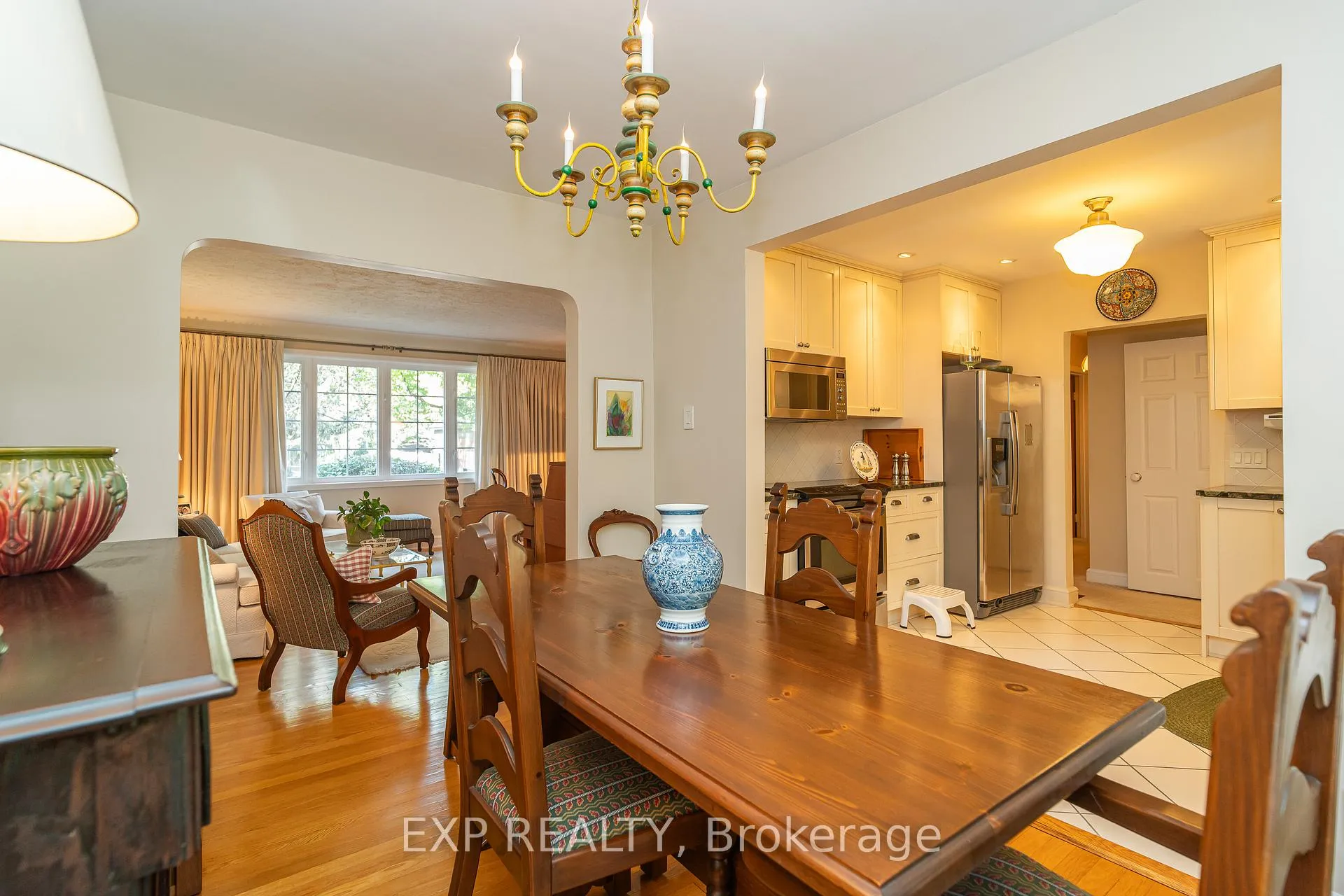 Photo 105 of 504 Thessaly Circle, Ottawa, Alta Vista/Faircrest Heights — HOMEH