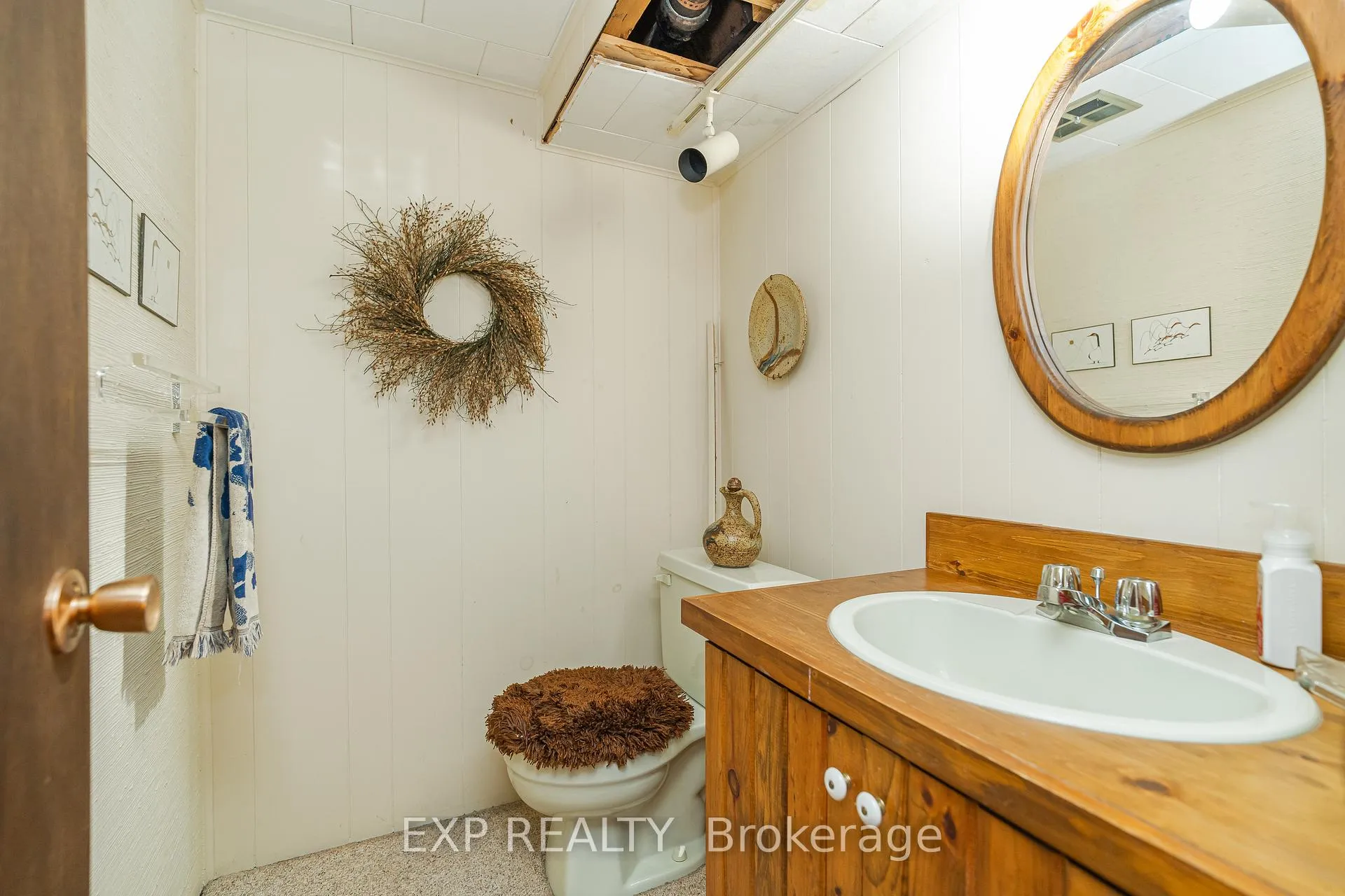 Photo 259 of 504 Thessaly Circle, Ottawa, Alta Vista/Faircrest Heights — HOMEH