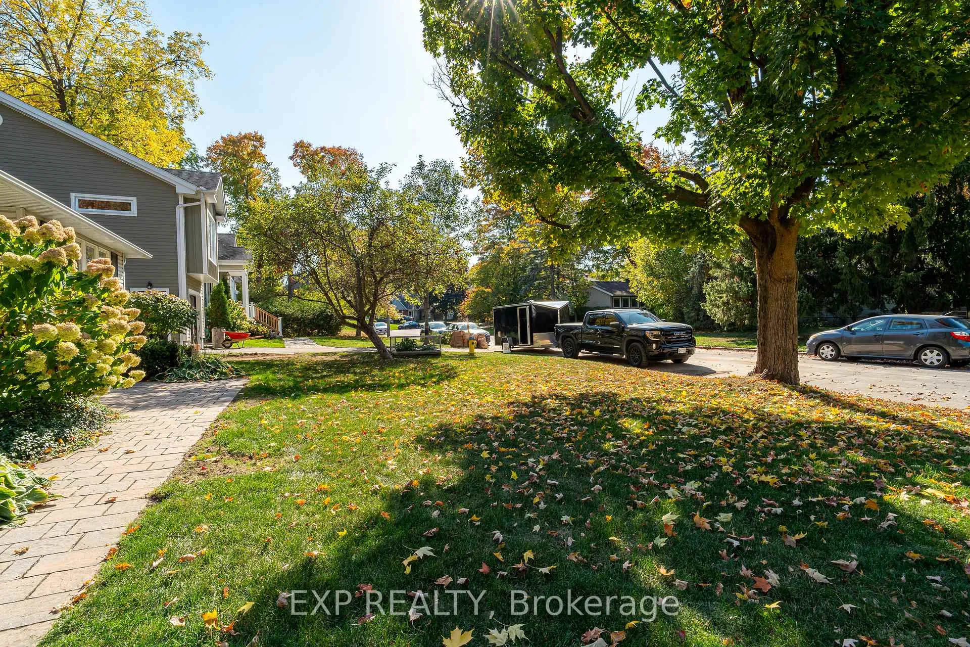 Photo 296 of 504 Thessaly Circle, Ottawa, Alta Vista/Faircrest Heights — HOMEH
