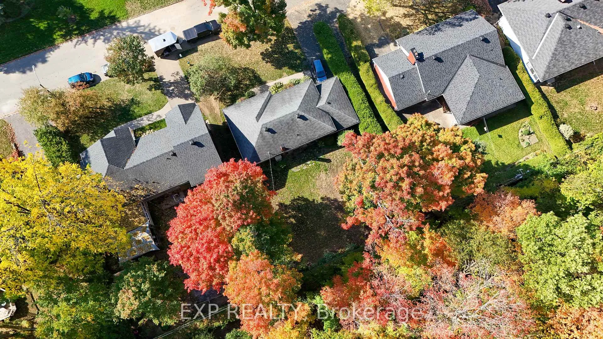 Photo 340 of 504 Thessaly Circle, Ottawa, Alta Vista/Faircrest Heights — HOMEH