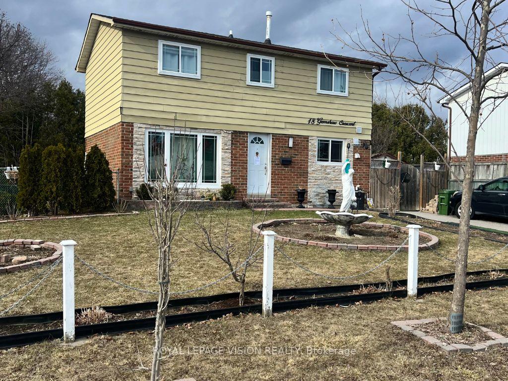 Front of 18 Gemshaw Crescent